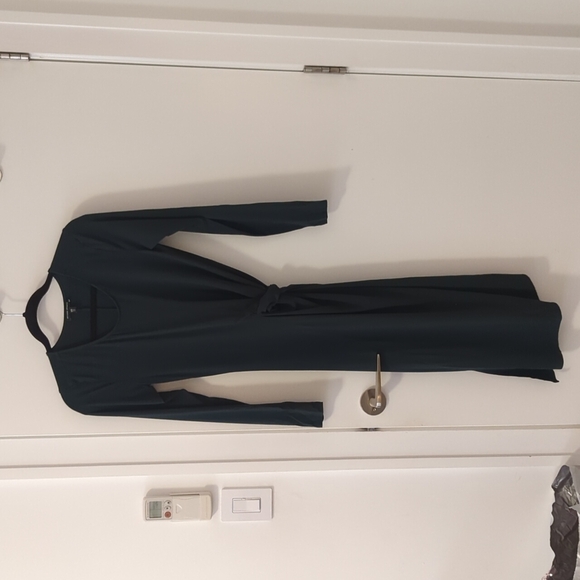 Universal Standard Dresses & Skirts - Universal Standard green side tie dress 3XS